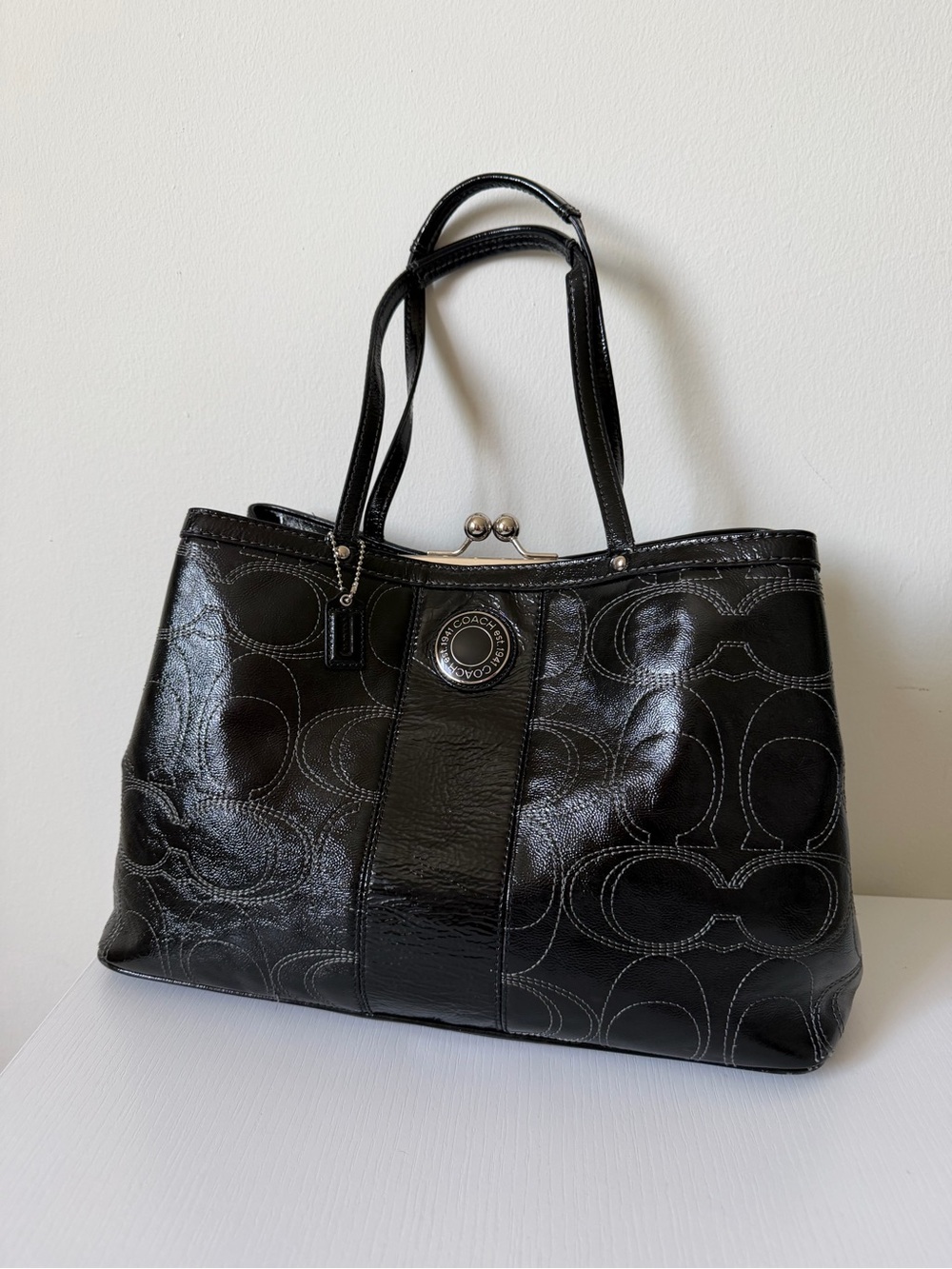 Coach Black Patent Leather Signature C Kiss Lock Carryall Bag